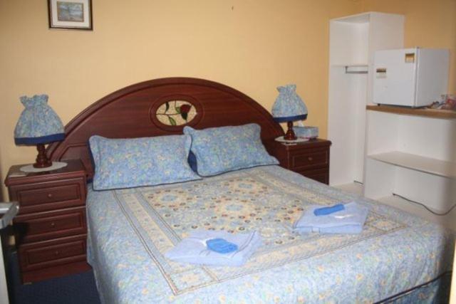 בסלטון Jacaranda Guest House חדר תמונה