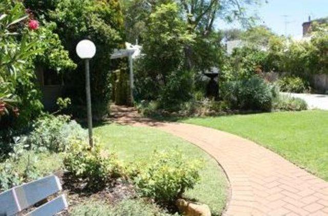 בסלטון Jacaranda Guest House מראה חיצוני תמונה