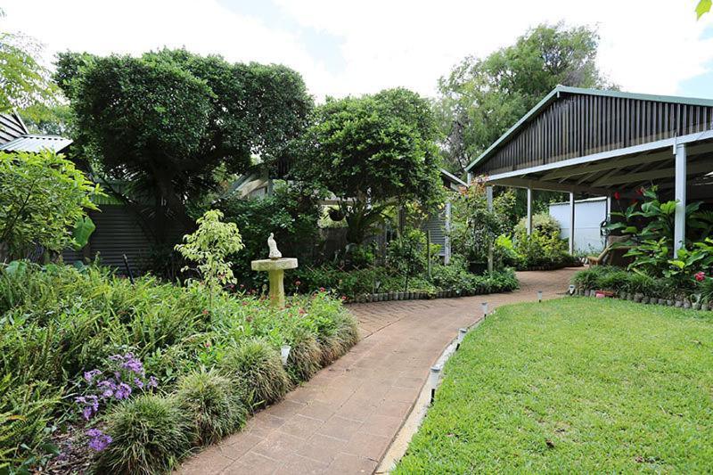 בסלטון Jacaranda Guest House מראה חיצוני תמונה