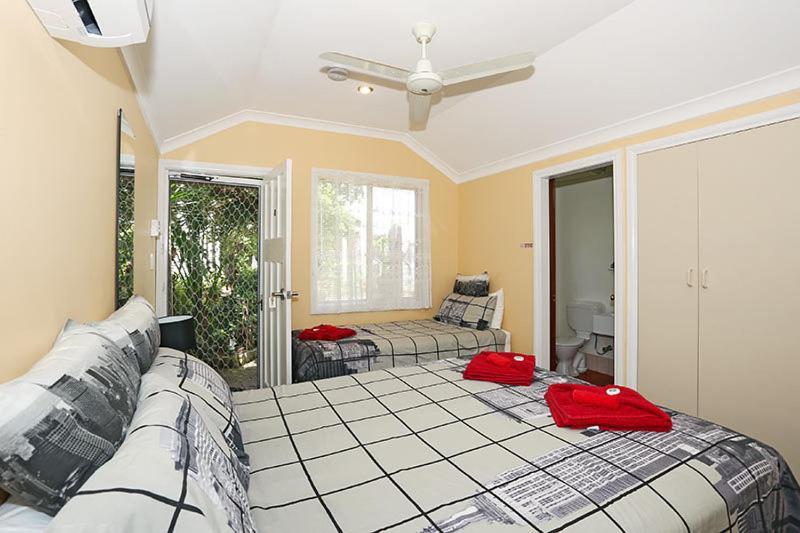 בסלטון Jacaranda Guest House מראה חיצוני תמונה