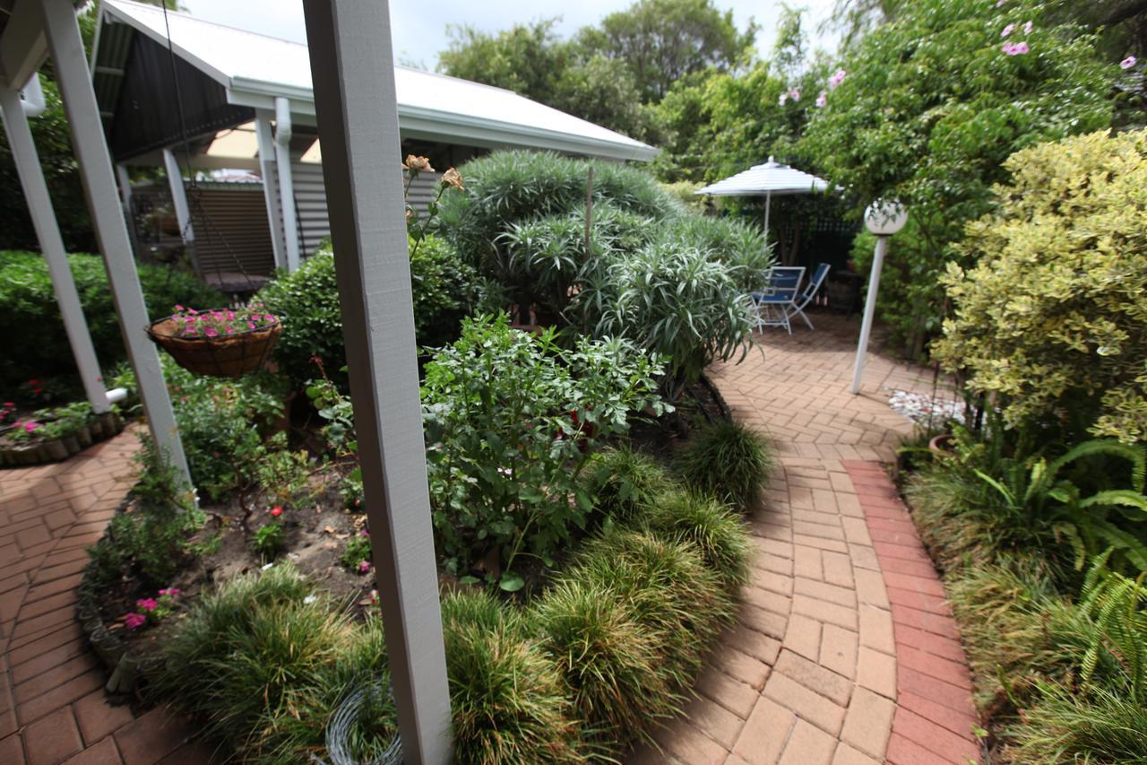 בסלטון Jacaranda Guest House מראה חיצוני תמונה