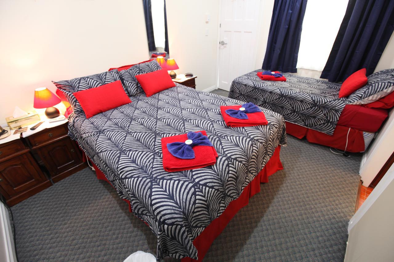 בסלטון Jacaranda Guest House מראה חיצוני תמונה