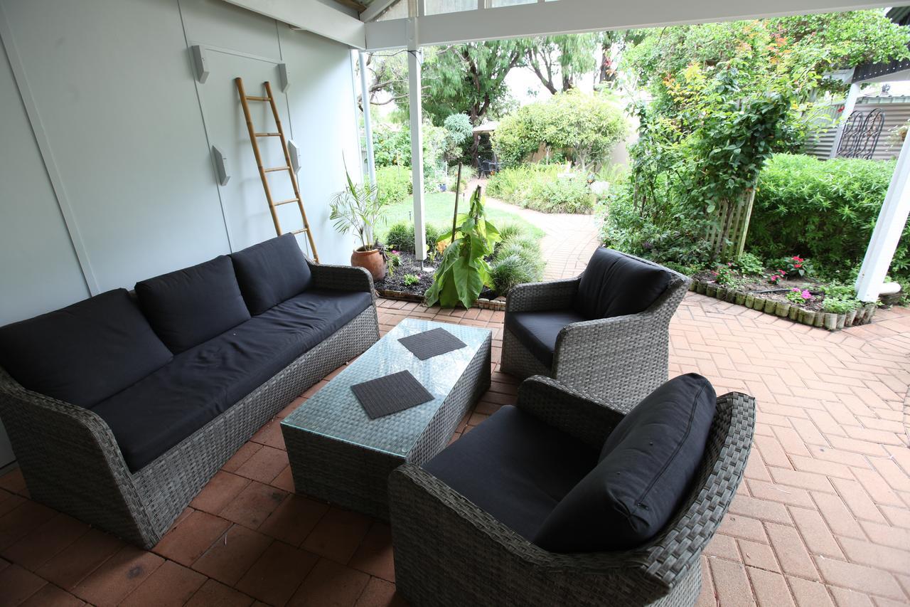 בסלטון Jacaranda Guest House מראה חיצוני תמונה